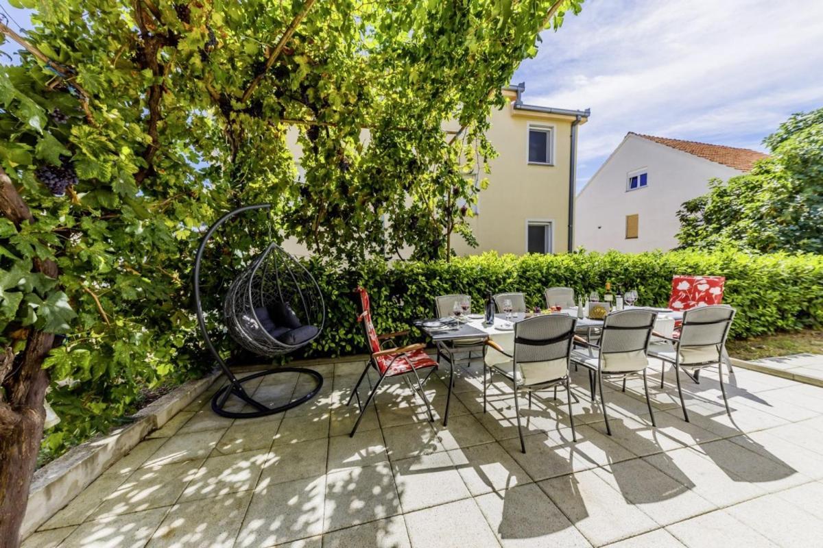 Ani In Trogir * Mittel-Dalmatien Hotel Seget Donji Ngoại thất bức ảnh
