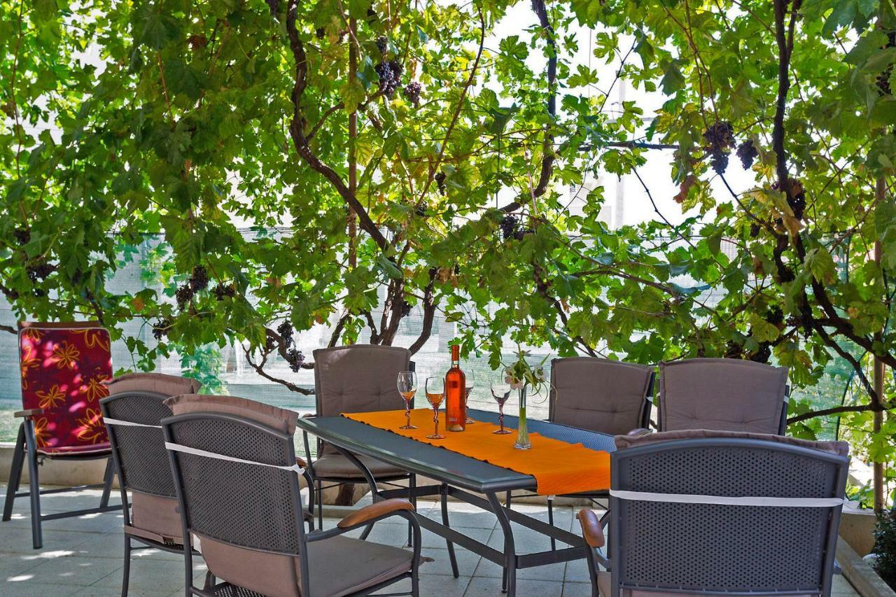 Ani In Trogir * Mittel-Dalmatien Hotel Seget Donji Ngoại thất bức ảnh